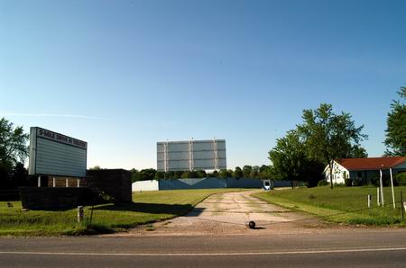 5 Mile Drive-In Theatre - Across Street (newer photo)